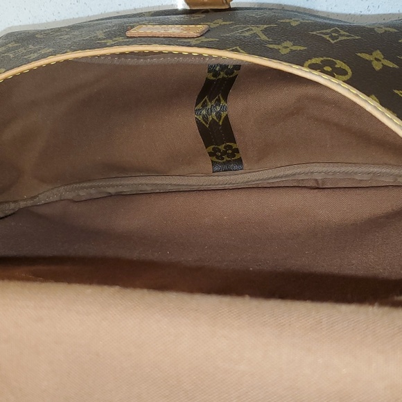 LOUIS VUITTON Malletier Monogram SAUMUR 35 dual messenger bag - Picture 9 of 16